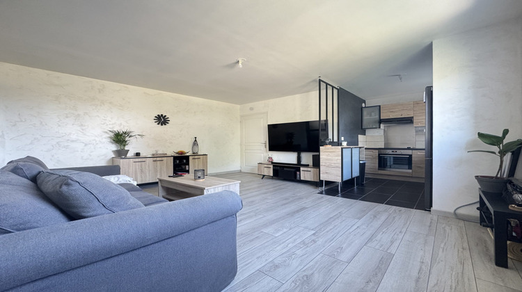 Ma-Cabane - Vente Appartement Saint-Germain-lès-Corbeil, 43 m²