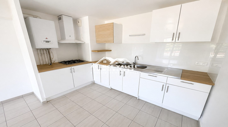 Ma-Cabane - Vente Appartement Saint-Germain-lès-Corbeil, 43 m²