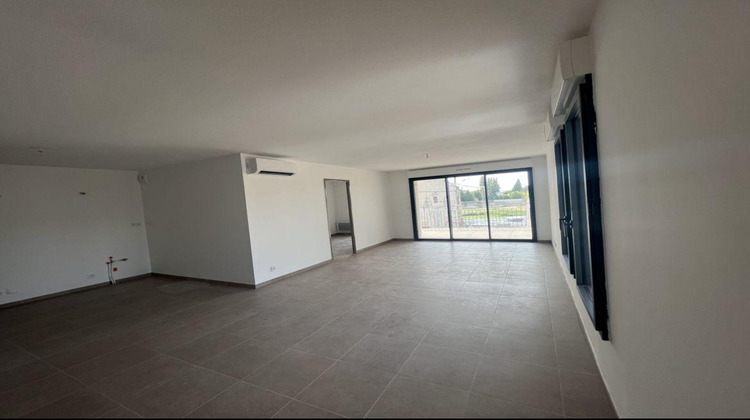 Ma-Cabane - Vente Appartement SAINT GILLES, 72 m²