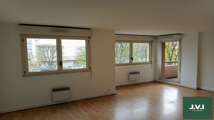 Ma-Cabane - Vente Appartement SAINT-GRATIEN, 91 m²