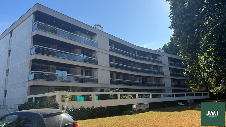 Ma-Cabane - Vente Appartement SAINT-GRATIEN, 106 m²