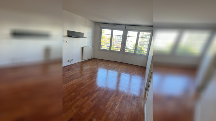 Ma-Cabane - Vente Appartement SAINT-GRATIEN, 66 m²