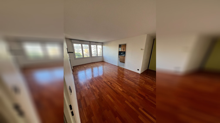 Ma-Cabane - Vente Appartement SAINT-GRATIEN, 66 m²