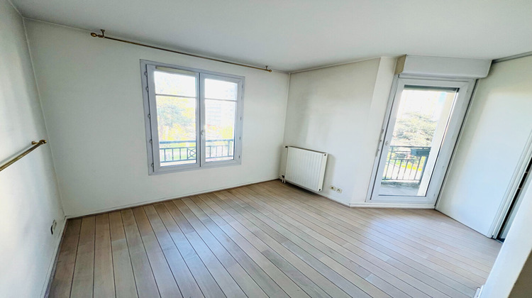 Ma-Cabane - Vente Appartement SAINT-GRATIEN, 66 m²