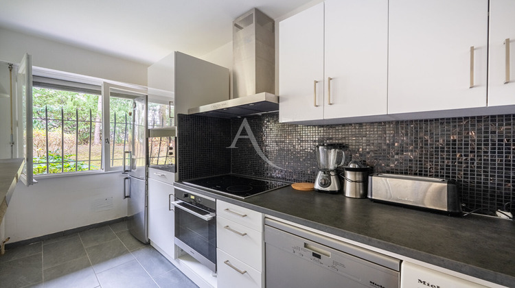 Ma-Cabane - Vente Appartement SAINT-GRATIEN, 51 m²