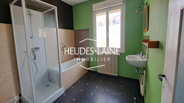 Ma-Cabane - Vente Appartement SAINT-HILAIRE-DU-HARCOUET, 98 m²