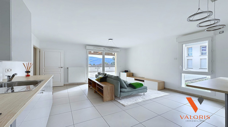 Ma-Cabane - Vente Appartement Saint-Ismier, 61 m²