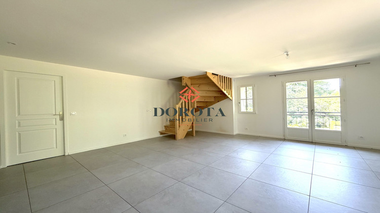 Ma-Cabane - Vente Appartement Saint-Ismier, 60 m²