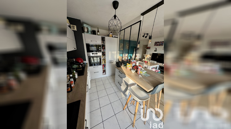 Ma-Cabane - Vente Appartement Saint-Jacques-de-la-Lande, 61 m²