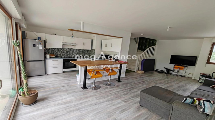 Ma-Cabane - Vente Appartement SAINT JACQUES DE LA LANDE, 82 m²