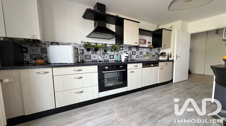 Ma-Cabane - Vente Appartement Saint-Jacques-de-la-Lande, 76 m²