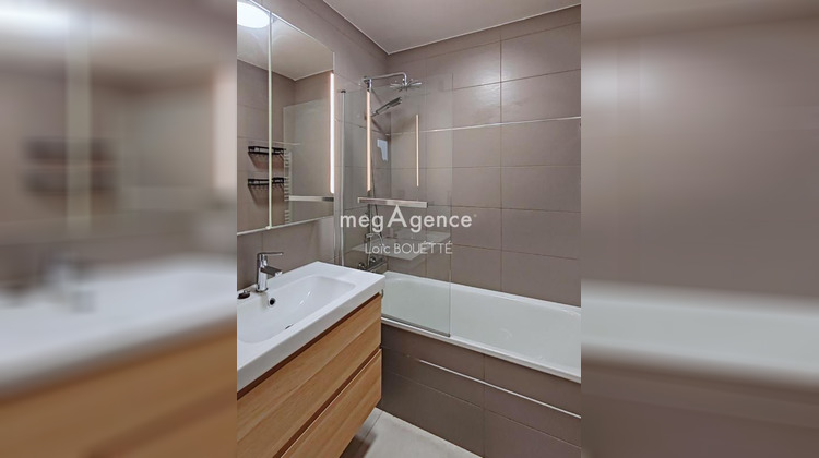 Ma-Cabane - Vente Appartement SAINT JACQUES DE LA LANDE, 65 m²