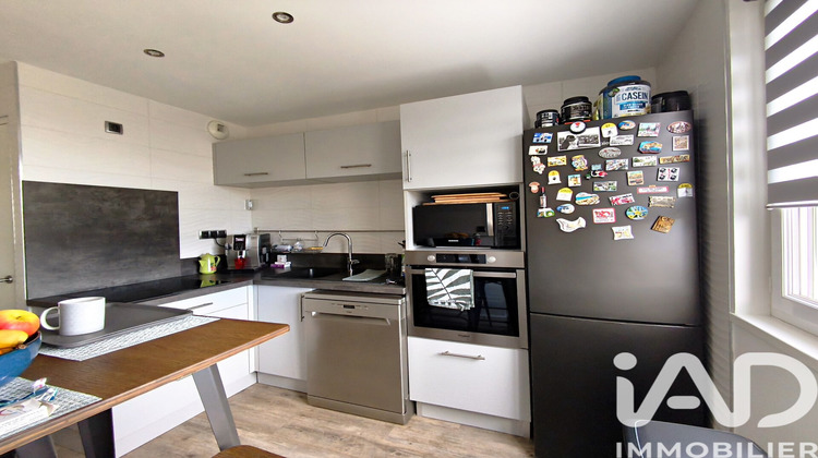 Ma-Cabane - Vente Appartement Saint-Jean-Bonnefonds, 74 m²