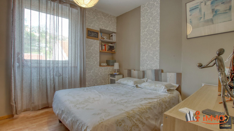 Ma-Cabane - Vente Appartement Saint-Jean-Bonnefonds, 100 m²