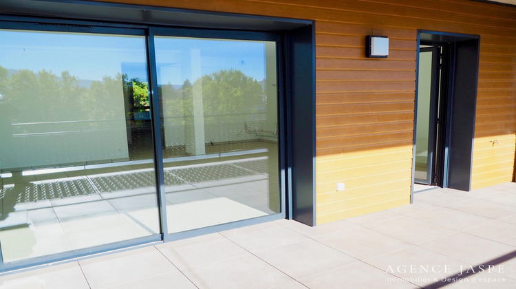 Ma-Cabane - Vente Appartement Saint-Jean-Bonnefonds, 78 m²