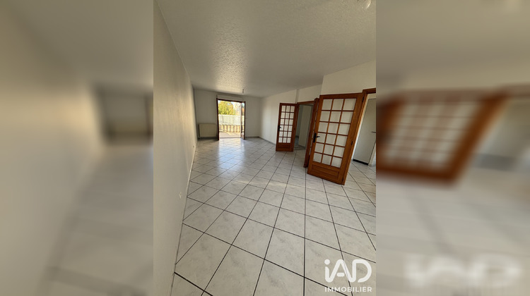 Ma-Cabane - Vente Appartement Saint-Jean-Bonnefonds, 104 m²