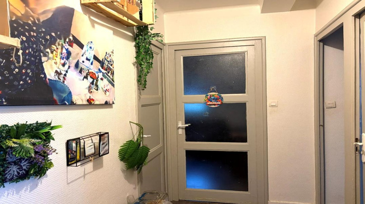 Ma-Cabane - Vente Appartement SAINT JEAN BONNEFONDS, 54 m²