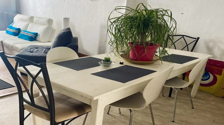 Ma-Cabane - Vente Appartement Saint-Jean-d'Angély, 71 m²