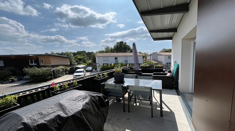 Ma-Cabane - Vente Appartement SAINT-JEAN-D'ILLAC, 61 m²