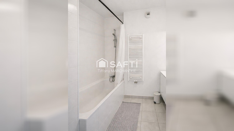 Ma-Cabane - Vente Appartement Saint-Jean-d'Illac, 65 m²