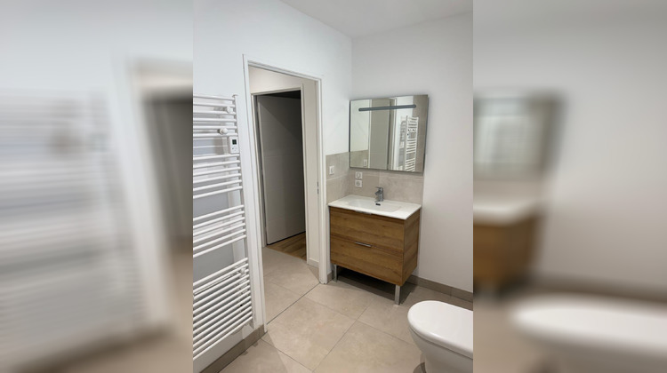 Ma-Cabane - Vente Appartement SAINT JEAN D ILLAC, 63 m²