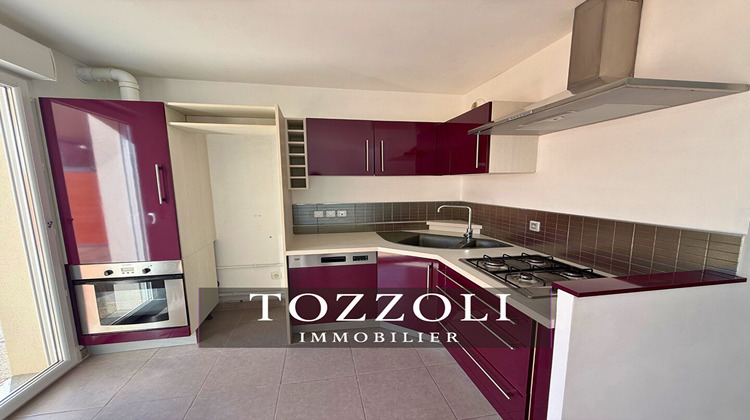 Ma-Cabane - Vente Appartement SAINT-JEAN-DE-BOURNAY, 47 m²