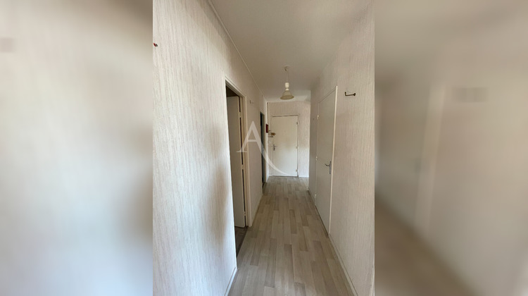 Ma-Cabane - Vente Appartement SAINT-JEAN-DE-BRAYE, 62 m²