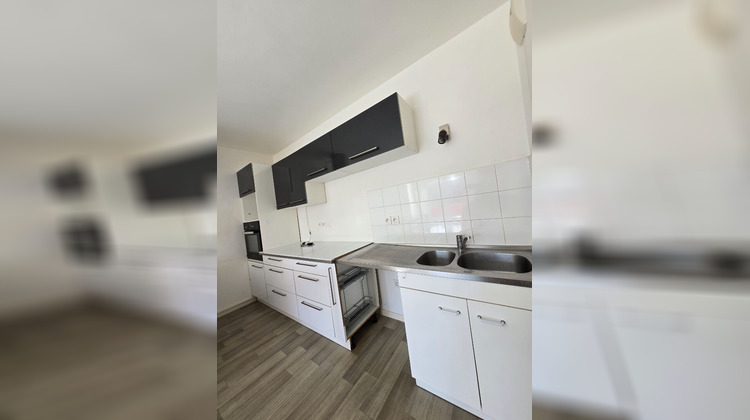 Ma-Cabane - Vente Appartement SAINT-JEAN-DE-BRAYE, 63 m²