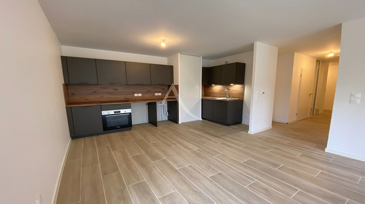 Ma-Cabane - Vente Appartement SAINT-JEAN-DE-BRAYE, 67 m²