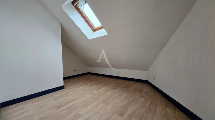 Ma-Cabane - Vente Appartement SAINT-JEAN-DE-LA-RUELLE, 50 m²