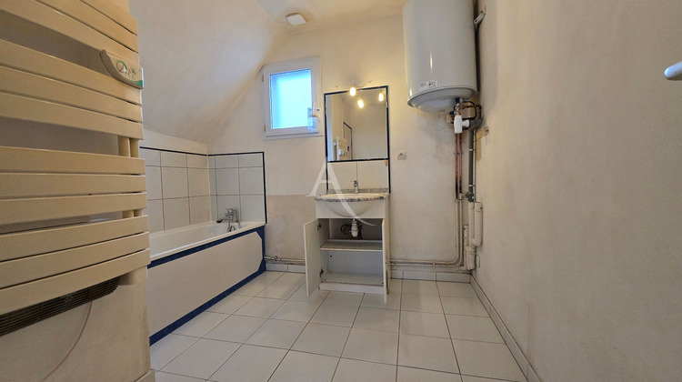 Ma-Cabane - Vente Appartement SAINT-JEAN-DE-LA-RUELLE, 50 m²