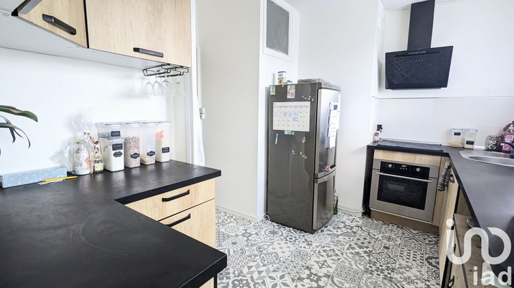Ma-Cabane - Vente Appartement Saint-Jean-de-la-Ruelle, 63 m²