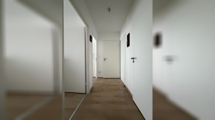 Ma-Cabane - Vente Appartement SAINT-JEAN-DE-LA-RUELLE, 67 m²