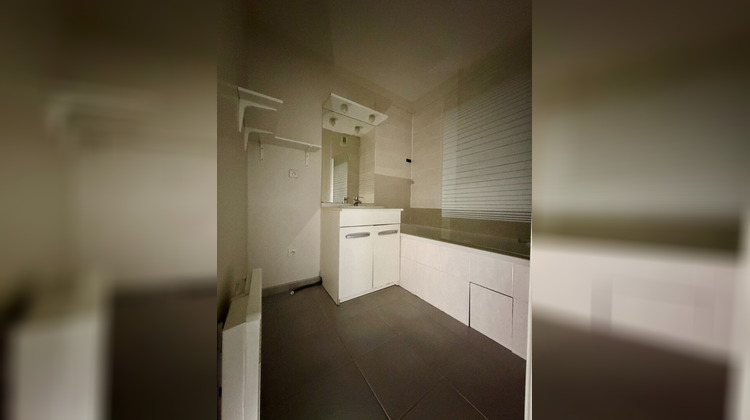 Ma-Cabane - Vente Appartement SAINT-JEAN-DE-LA-RUELLE, 66 m²