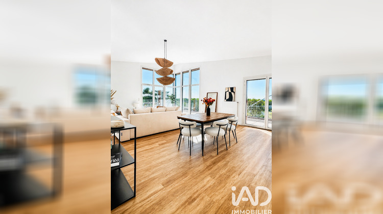 Ma-Cabane - Vente Appartement Saint-Jean-de-la-Ruelle, 122 m²