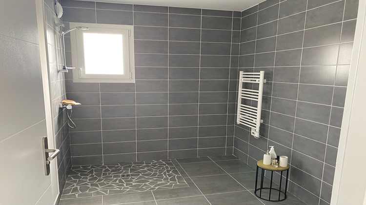 Ma-Cabane - Vente Appartement SAINT-JEAN-DE-MUZOLS, 70 m²