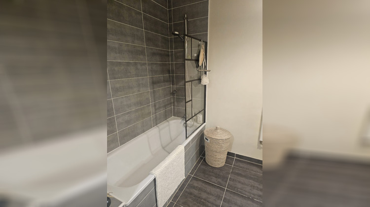 Ma-Cabane - Vente Appartement SAINT-JEAN-DE-VEDAS, 69 m²