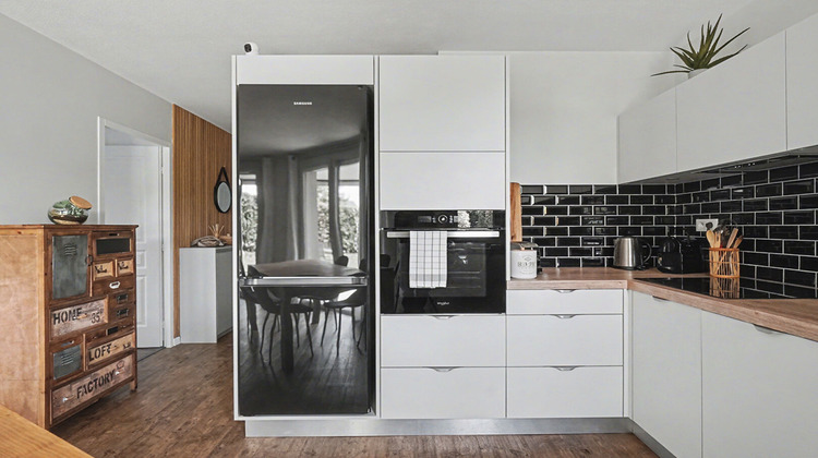 Ma-Cabane - Vente Appartement SAINT-JEOIRE-PRIEURE, 72 m²