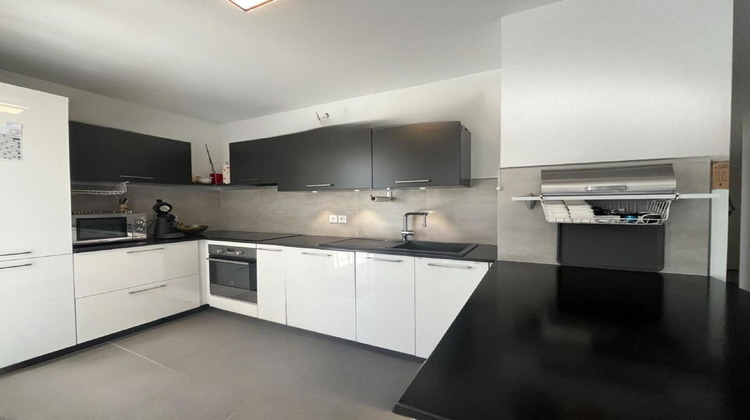 Ma-Cabane - Vente Appartement SAINT JULIEN EN GENEVOIS, 70 m²
