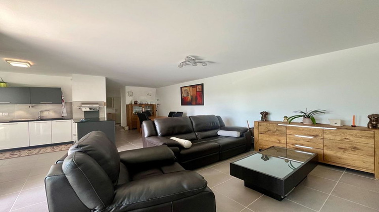 Ma-Cabane - Vente Appartement SAINT JULIEN EN GENEVOIS, 70 m²