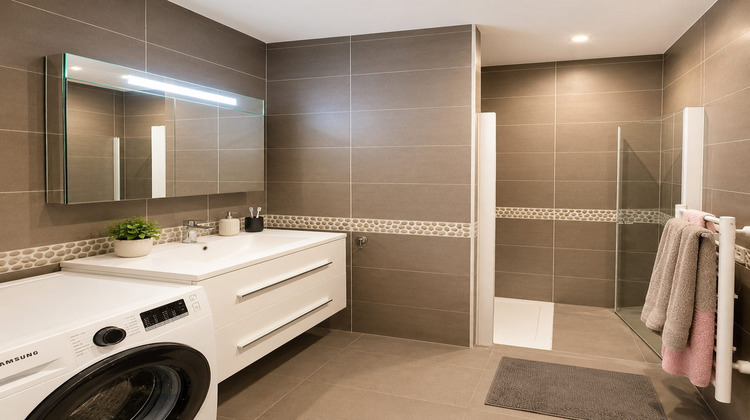 Ma-Cabane - Vente Appartement Saint-Julien-en-Genevois, 97 m²
