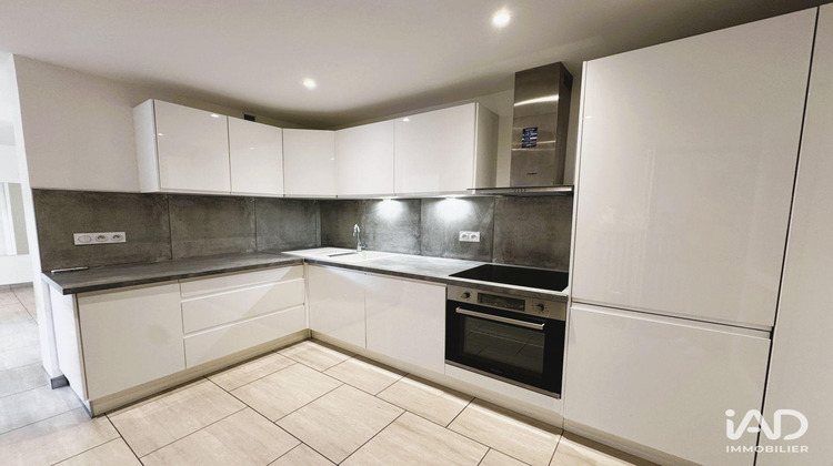 Ma-Cabane - Vente Appartement Saint-Julien-en-Genevois, 77 m²