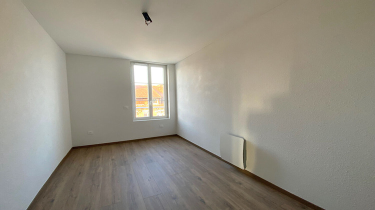 Ma-Cabane - Vente Appartement SAINT-JULIEN-LES-VILLAS, 56 m²