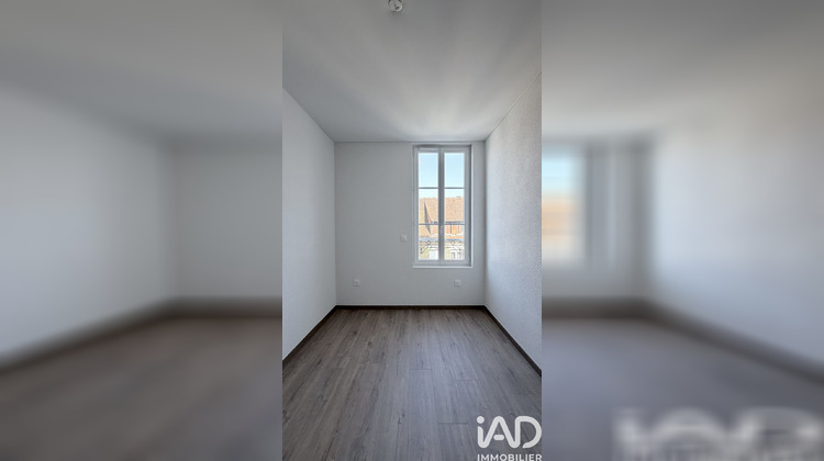 Ma-Cabane - Vente Appartement Saint-Julien-les-Villas, 57 m²