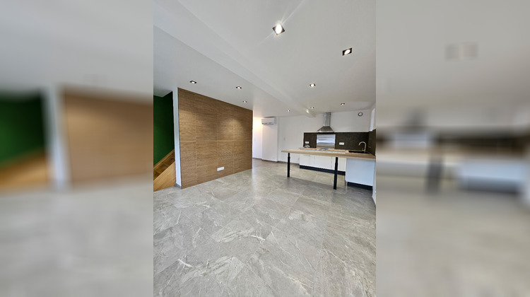 Ma-Cabane - Vente Appartement SAINT-JULIEN-LES-VILLAS, 52 m²