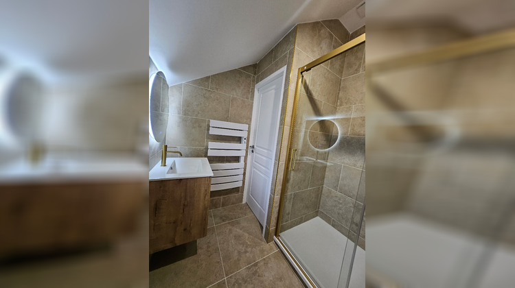 Ma-Cabane - Vente Appartement SAINT-JULIEN-LES-VILLAS, 52 m²