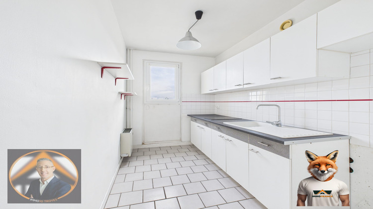 Ma-Cabane - Vente Appartement Saint-Julien-les-Villas, 46 m²