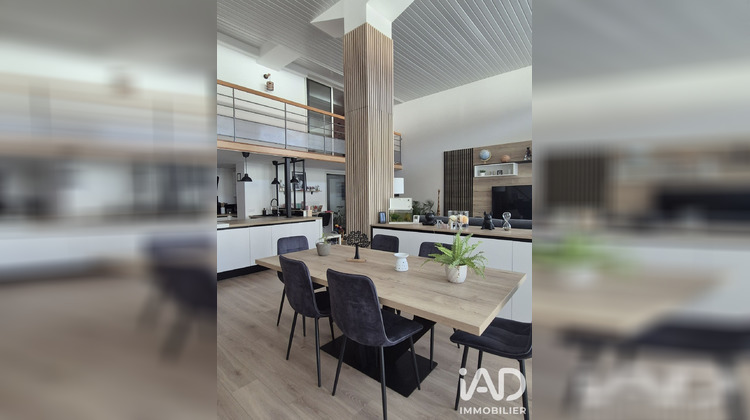 Ma-Cabane - Vente Appartement Saint-Julien-les-Villas, 141 m²