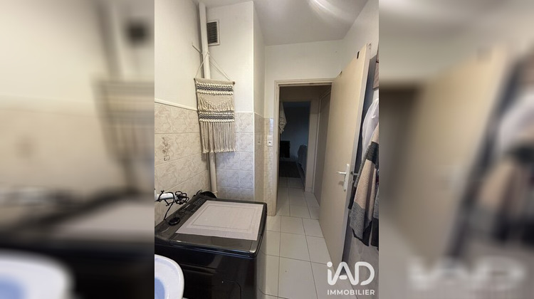 Ma-Cabane - Vente Appartement Saint-Julien-les-Villas, 46 m²