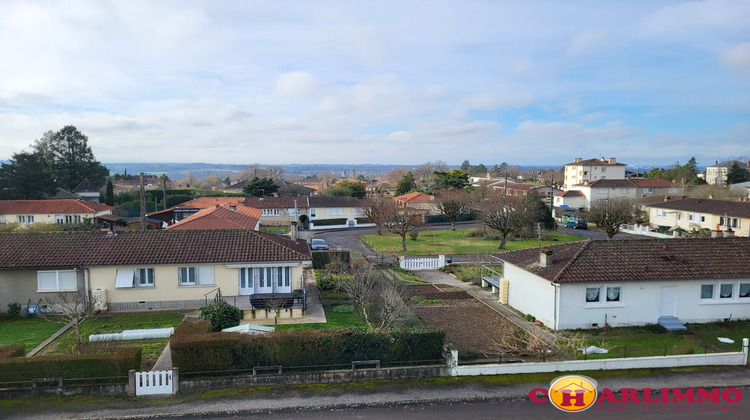 Ma-Cabane - Vente Appartement Saint-Junien, 82 m²